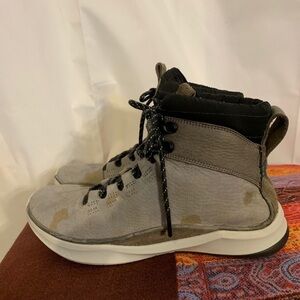 Clarks Privo patterned nubuck lace up boot 7